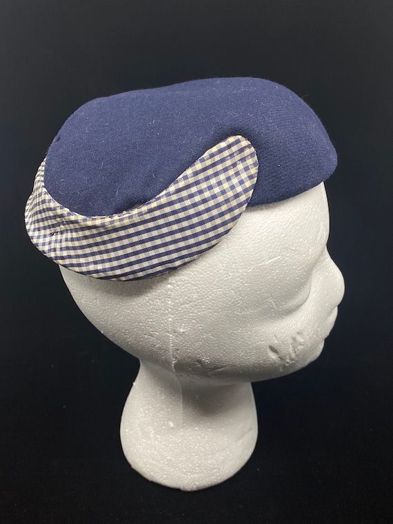 Vintage 1940s-1950s Navy Blue Woman's Hat