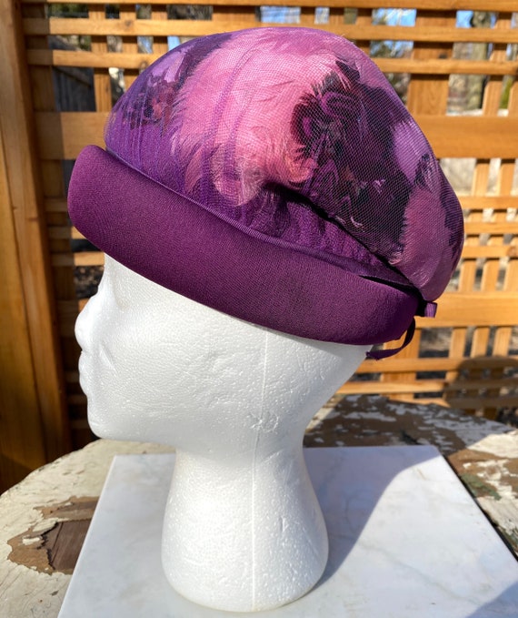 Vintage 1950s-1960s Purple Feathered Hat With Netting - Etsy display picture 1