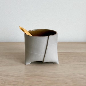 Handmade Ceramic Yunomi: Amber Stoneware Tea Cup