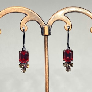 Vintage Siam Swarovski Dangle Drop Earrings