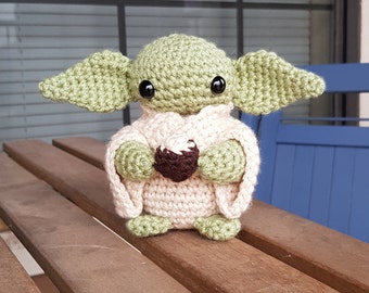 Crochet Small Green Alien