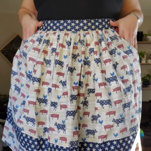 Apron Pigs Mucche Rosso Bianco e Blu Stelle e Tasche