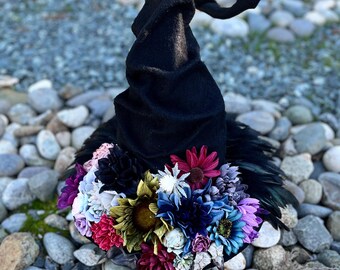Majestic Twist Hat