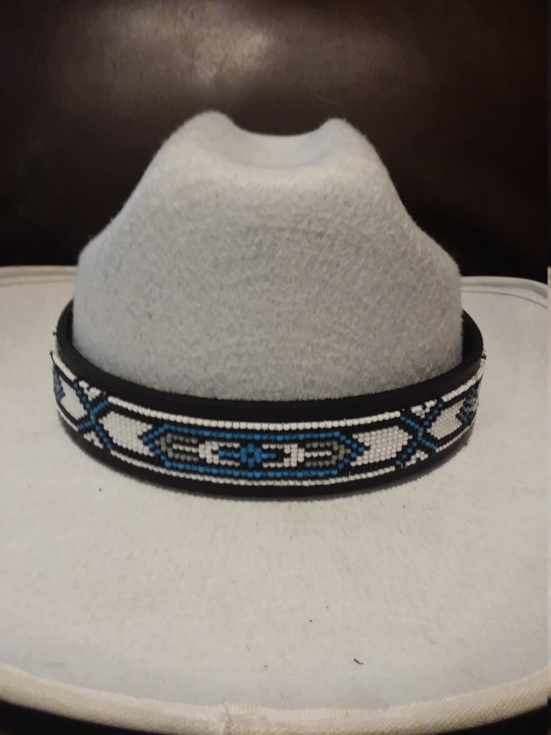 Beaded Hatband mounted on genuine leather Beaded Hatband mounted on genuine leather