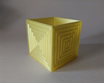 3D Printed Box With Bullseye Design