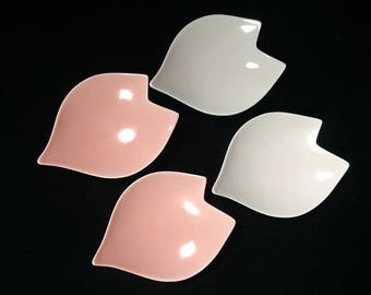 O1674 ヴィンテージ 日本の桜の花びら型プレート 4枚セット 桜柄セラミック