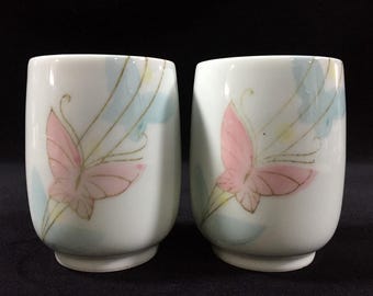 J1638 Japanese Porcelain Tea Cup YUNOMI Set 2pc Vintage Signed Butterfly