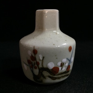 U1030 / Vintage Japanese Mini Bud Vase Hexagon Plum Blossom Pottery Flower