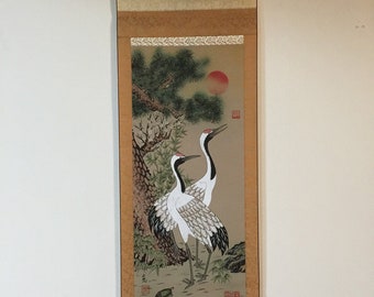 T1728 Japanese Vintage Hanging Scroll KAKEJIKU Hand Paint Silk Crane Pine Tree