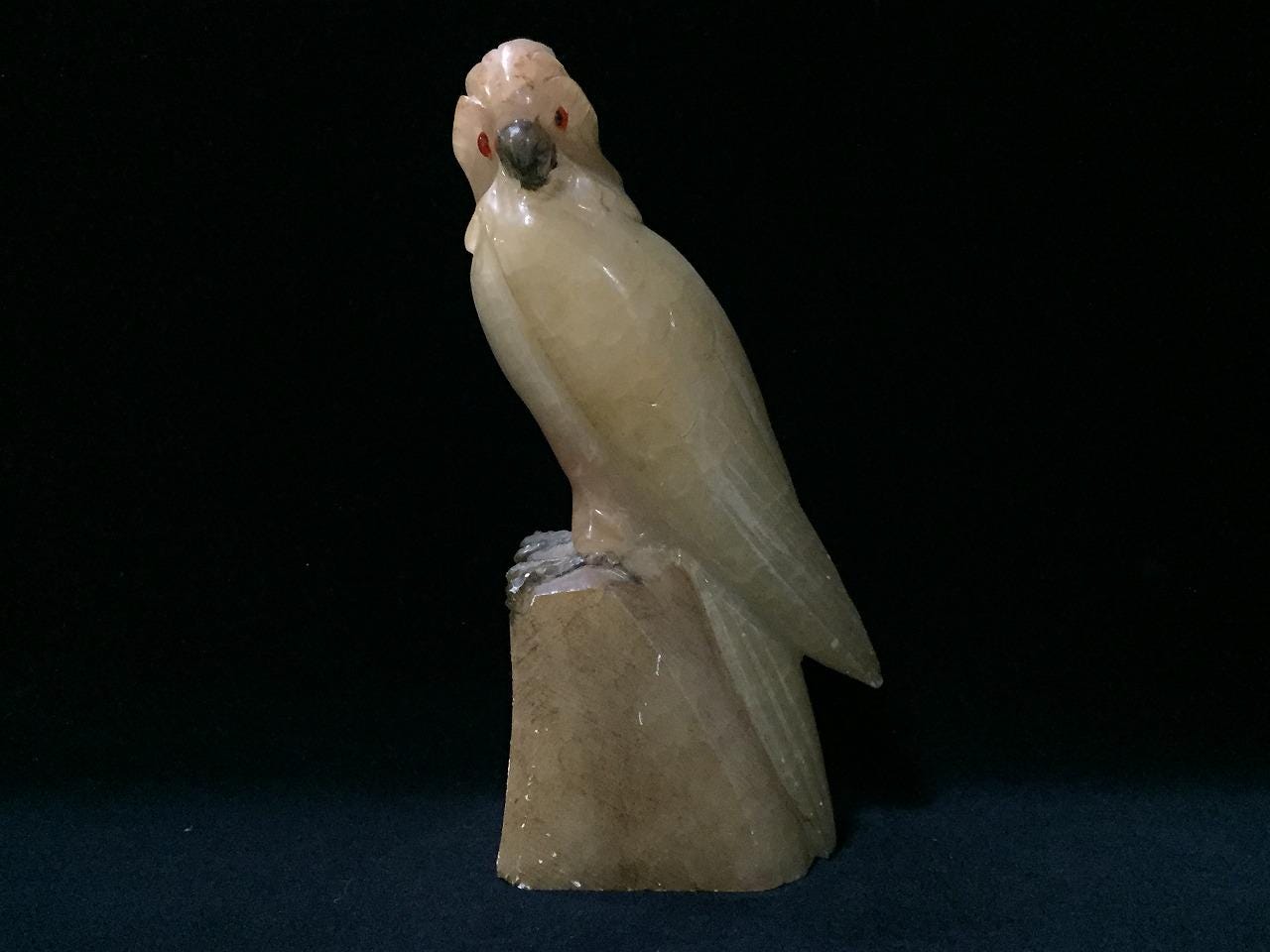 L1760 Vintage Japanese Parrot Figurine Hand Carved Onyx Stone Bird
