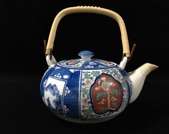 S0153 Japanese Vintage Porcelain Tea Pot KYUSU Lidded Handle Tea Ceremony