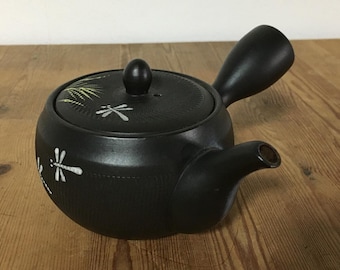O0090 Vintage Japanese Kyusu Teapot Dragonfly Ceramic Side Handle Green Tea Pot