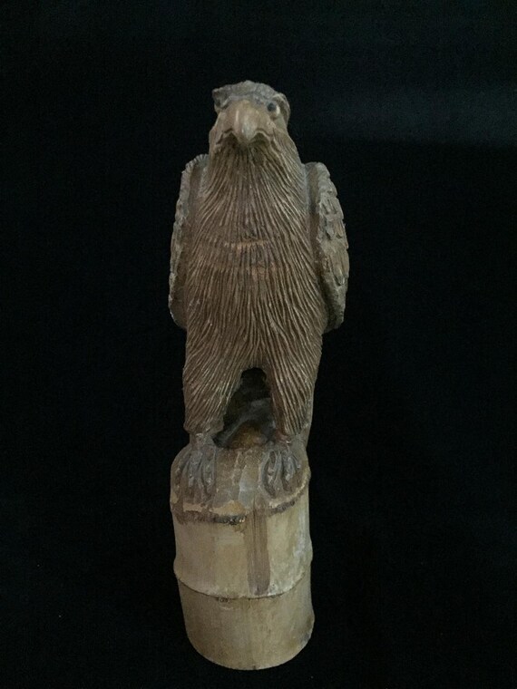 J0327 Japanese Bamboo Hawk Statue Vintage OKIMONO Interior J0327 Japanese Bamboo Hawk Statue Vintage OKIMONO Interior