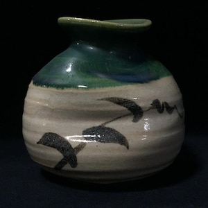 K0192 Japanese Vintage Green Glazed Pottery Bud Vase Flower Pot Zen Art