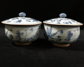 O0089 Vintage Japanese Blue White Lidded Tea Cup Set of 2 Ceramic Signed