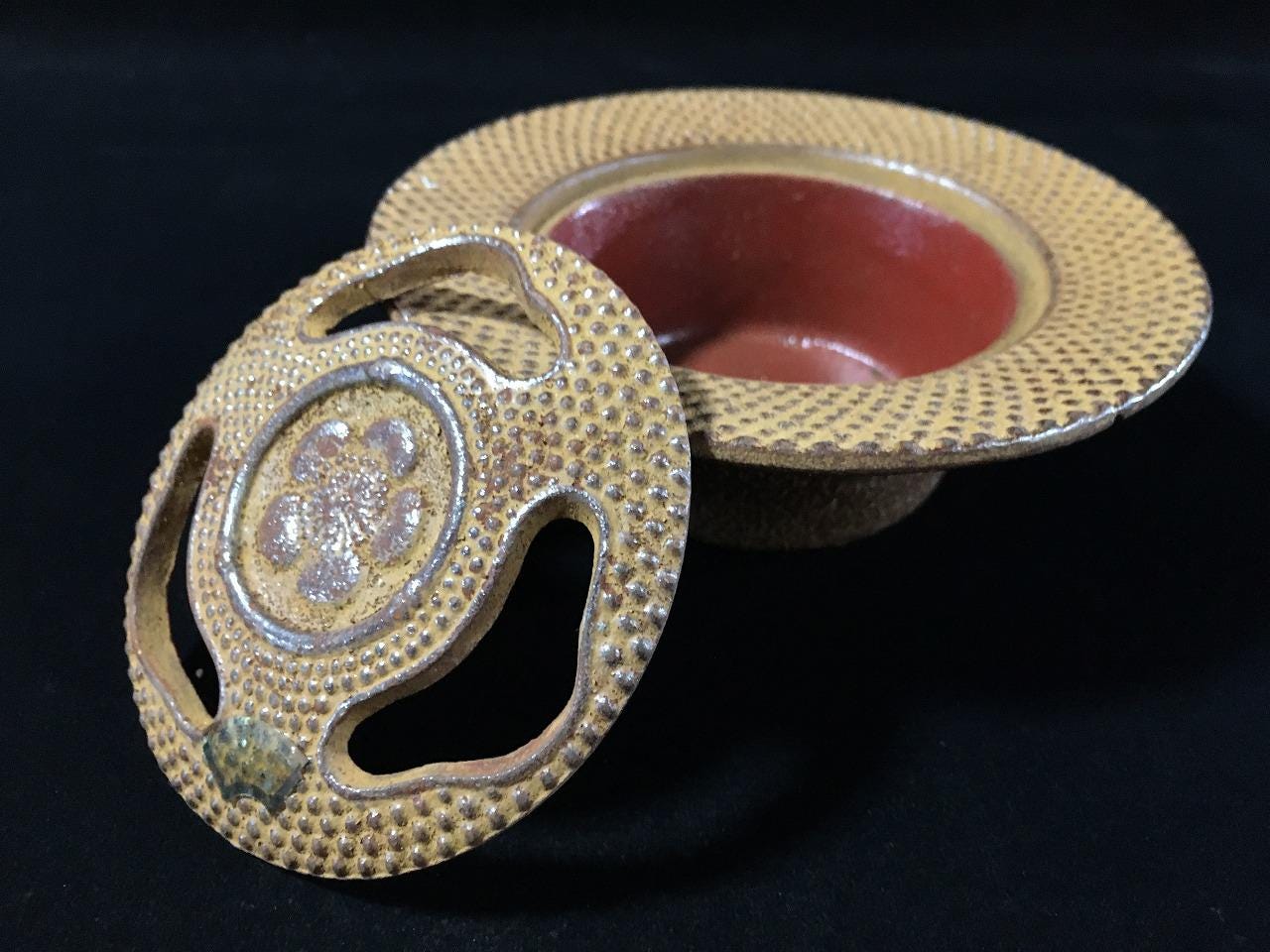 Haizara Ashtray - Etsy
