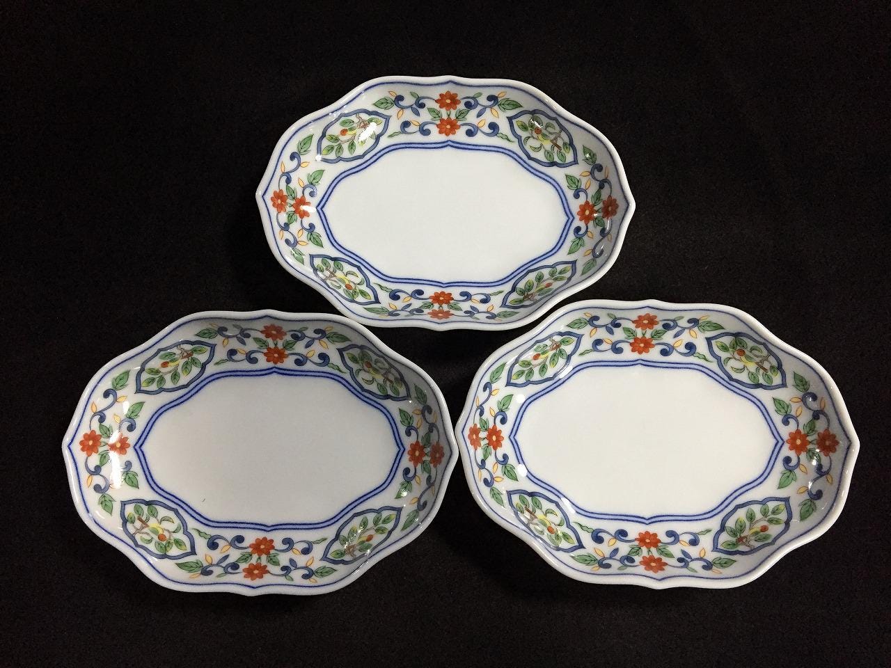 Tachikichi Plates - Etsy