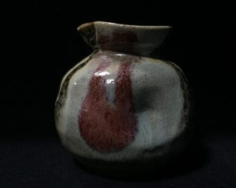 O1978 Vintage Japanese Sake Tokkuri Katakuchi Pitcher Black Red Drip Glaze