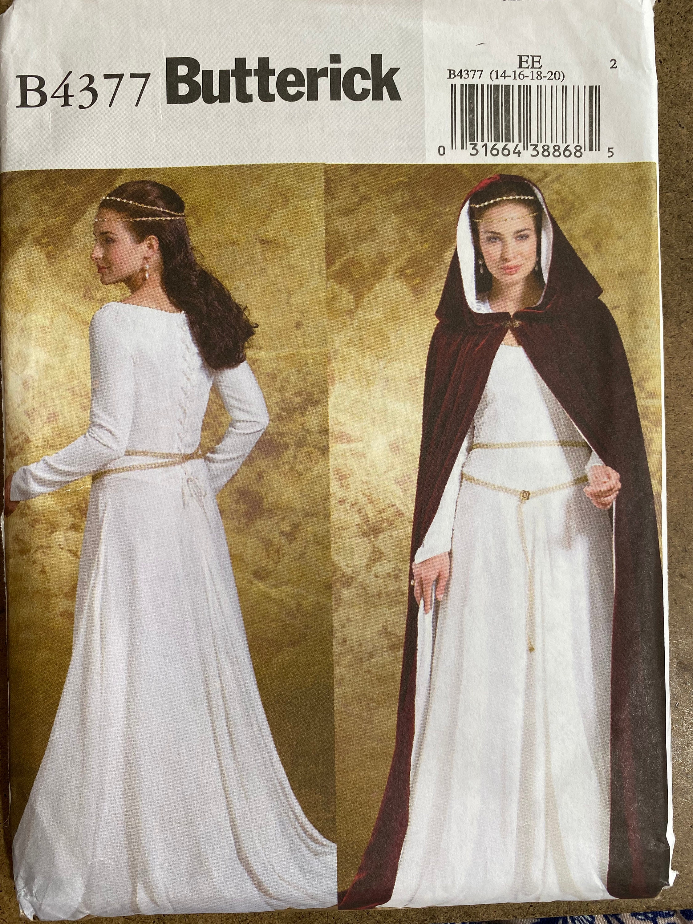 Robe de princesse médiévale et cape à capuche EE (14-16-18-20
