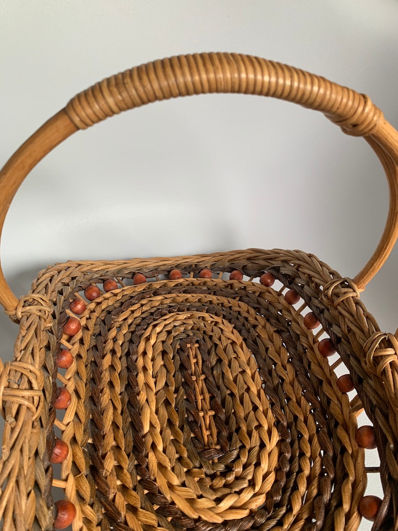 Vintage Wicker Rattan Magazine Holder, Boho Vintage Wicker Basket Decor