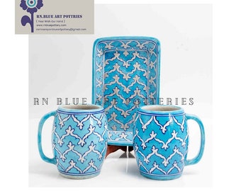 Handgemachte blaue Keramik Bierbecher Set mit Tablett
