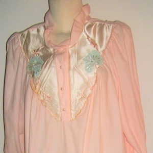 Vintage NOS Ilise Stevens Pink Long Fleece Granny Gown Lace Applique Modest 2X Plus Size USA Made