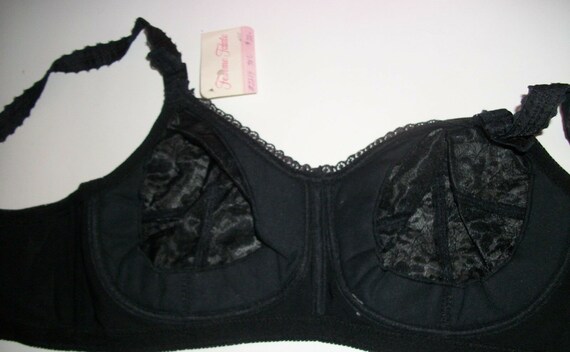 Vintage Femme Fatale Black Bra Style # 2219 38C N… - image 6