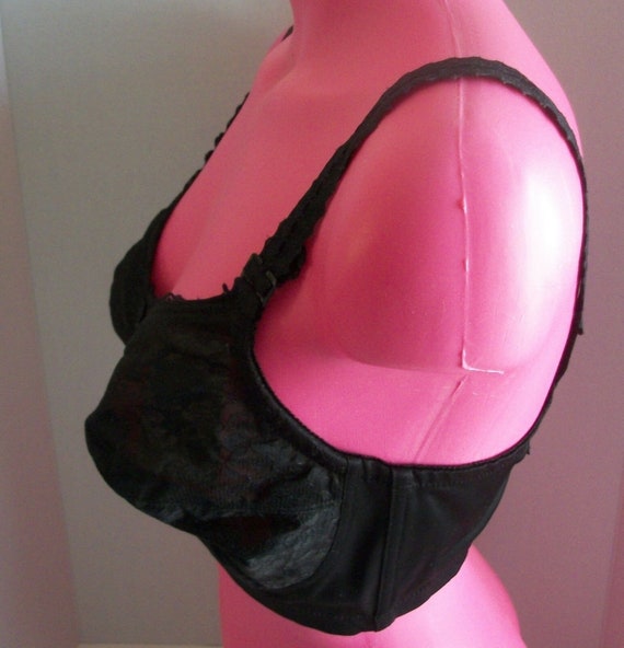 Vintage Femme Fatale Black Bra Style # 2219 38C N… - image 2