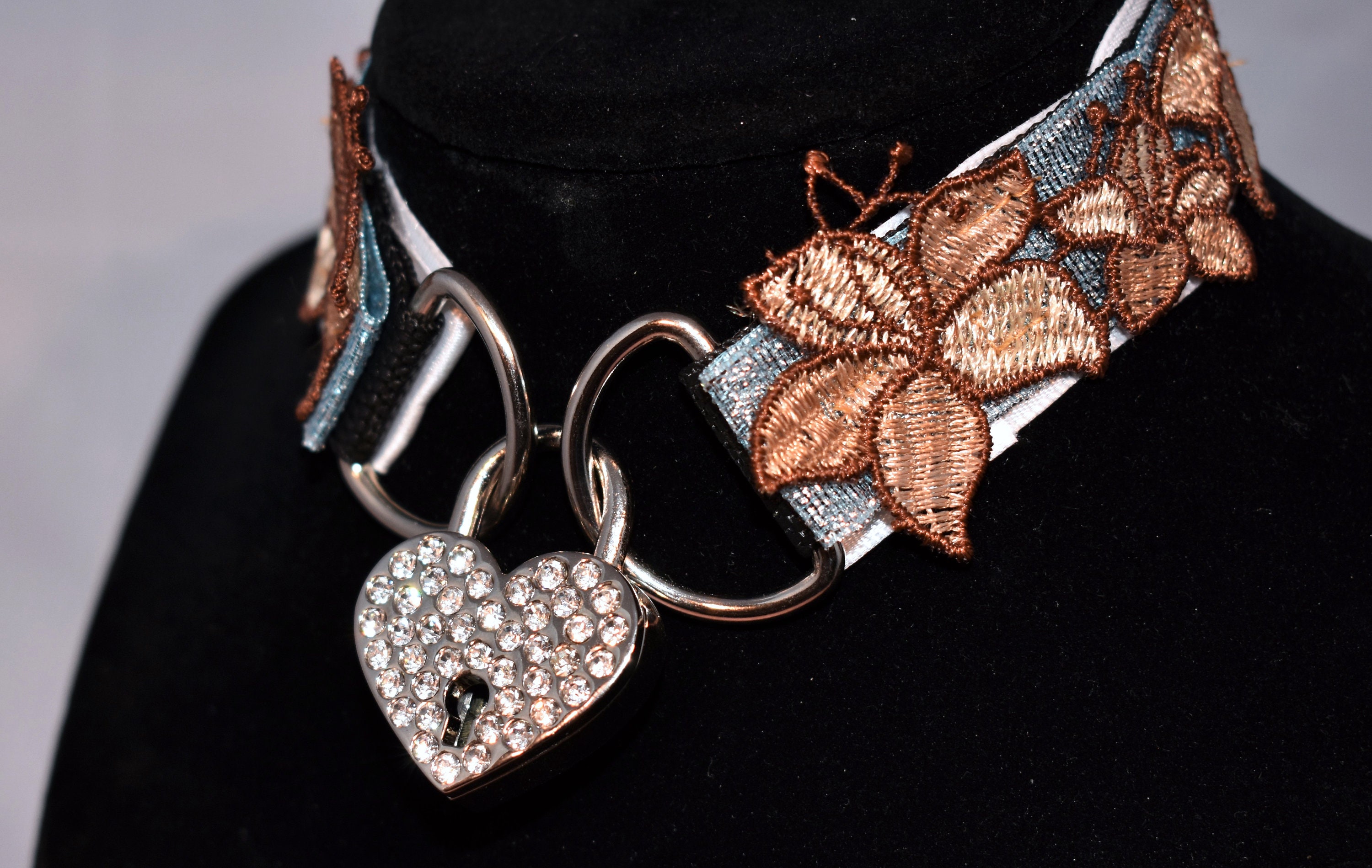 The Kingdom of Faeries Retro Flower Child Collar - the Lady & the ...