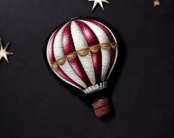 Broche / Pin's. Montgolfière. Voyage ballon