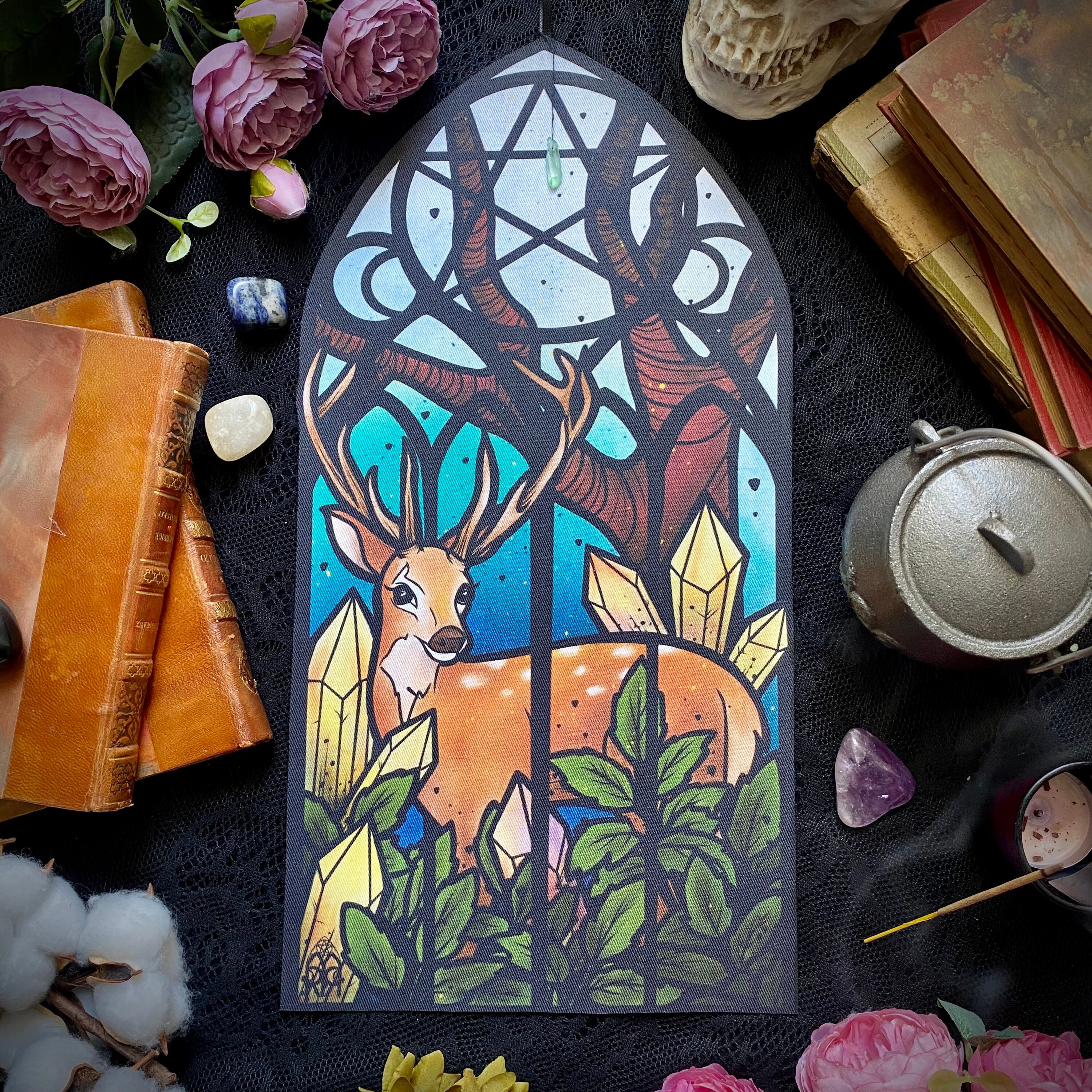 Le Cerf. Décoration Murale, Vitrail Cerf, Cristaux et Forêt Magique