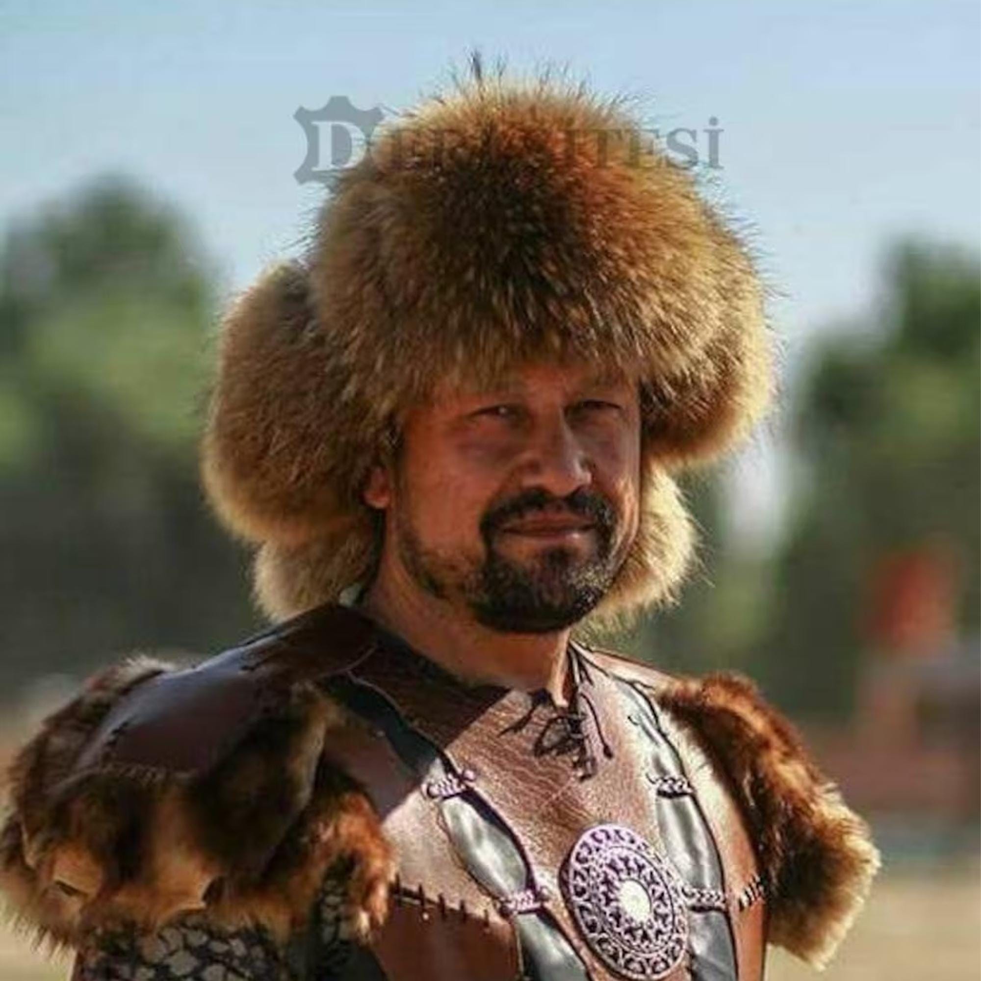 Beautiful Mongolian Yak Wool Trapper  Hat. Trapper Hat/ Unisex Made of 100% Yak Wool in Dark Brown  main image 3