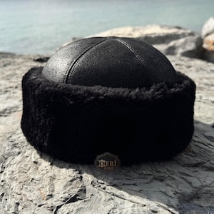 Men&#39;s Winter Black Fur Hat - Shearling Sheepskin Winter Fur Beanie Hat - Handmade Leather Hat - Outdoor Hat - Unique Gift For Him
