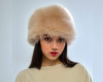 Women&#39;s Handmade Shearling Sheepskin Winter Hat - Beige Leather Fur - Unique Winter Gift for Her - Unique Gift
