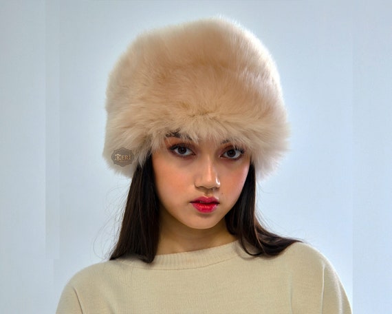 Beautiful Shearling Fur Hat The Classic Sheepskin Fur Hat | Ithaca Sheepskin main image 2