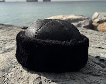 Black Shearling Sheepskin Beanie – Men’s Handmade Winter Leather Hat, Warm Outdoor Fur Cap