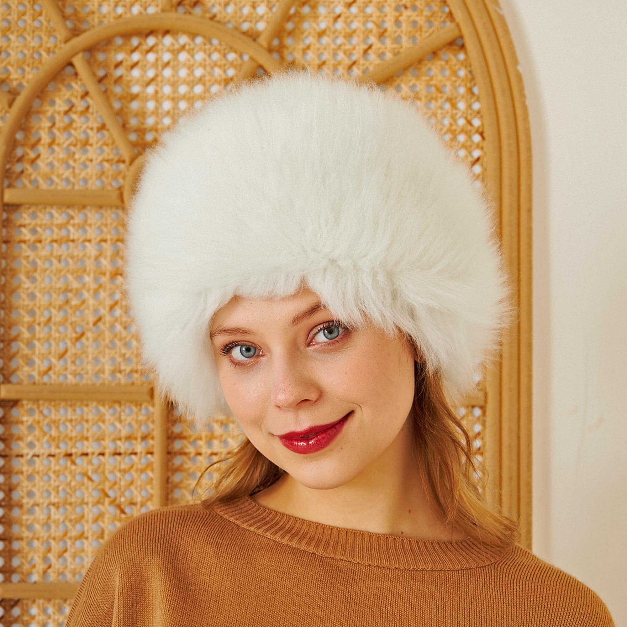 Chapeau De Pêcheur En Fausse Fourrure Douce Pour Femme - Hiver - Taille Unique (31x20cm) - Neuf Avec étiquettes