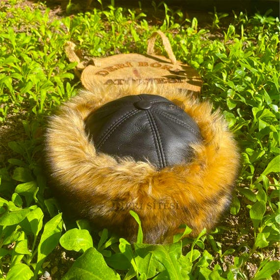 Wolf Pattern Faux Fur Hat – Lamb Leather Top, Handmade  display picture 2