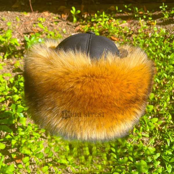 Chapeau de fourrure - Chapeau de loup pour homme - Chapeau de Mongolie comme cadeau de Noël unique avec un motif authentique de fourrure de loup