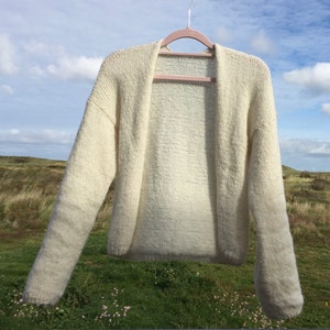 Knitting pattern “Sky Cardigan” (German)