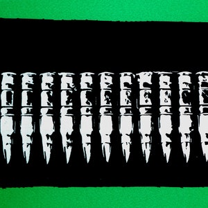 naszywka z paskiem z kulkami na plecach-naszywki punkowe-zespoły punkowe-naszywki anarchii-odzież punkowa-punk rock-naszywka antifa-naszywka animal-naszywka polityczna-naszywka chaosu