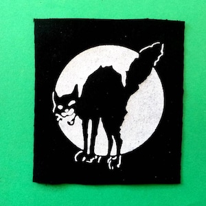 猫パッチ、猫アクション、パンクパッチ、パンクアクセサリー、アンティファパッチ、政治パッチ、フェミニストパッチ、アナーキーパッチ、アクションパッチ、動物パッチ
