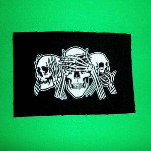 punk patches-punk bands-punk accessories-antifa patches-political patch-feminist patch-anarchy patches-punk clothing-punk rock-animal patch