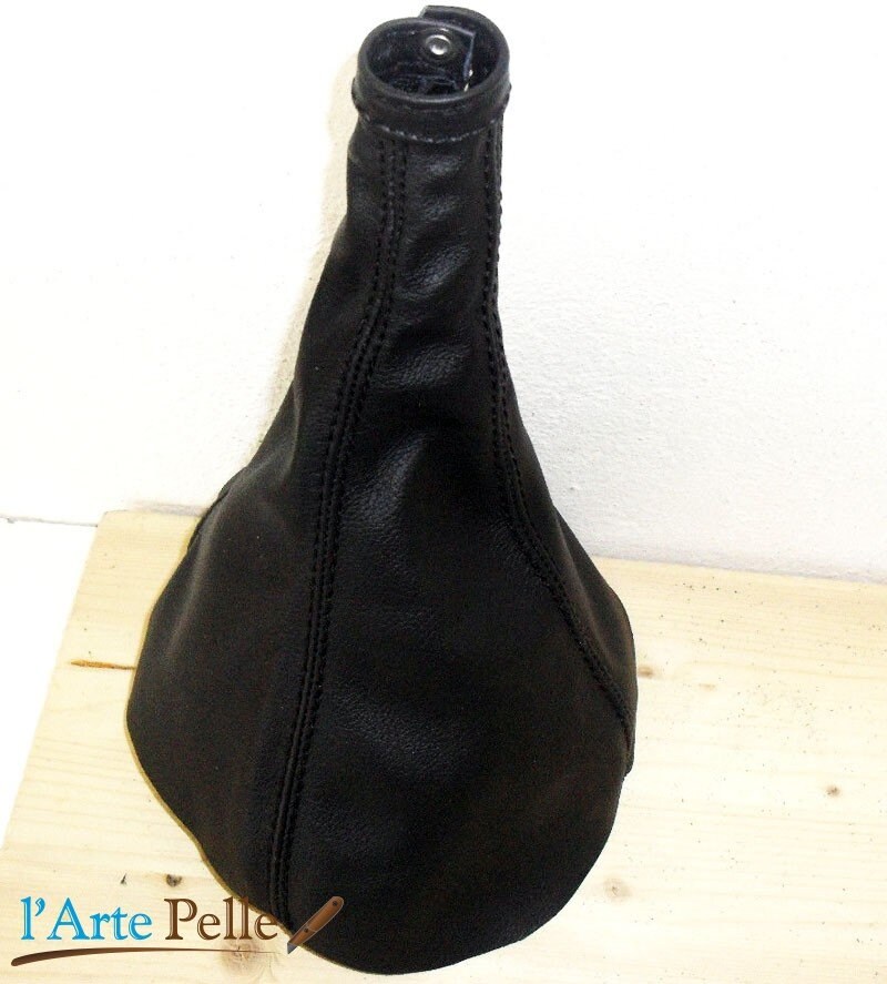 Accessorio Interno Auto Pelle Cuffia Leva Cambio In Pelle Nera &ndash; Universale Per Auto, Camion, Caravan &ndash; Nuova, Cuciture Nere Cuffia Universale Auto Camion