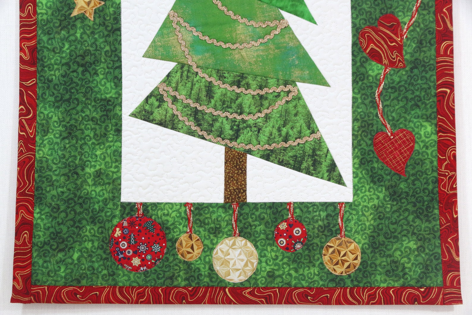 Christmas tree wall quilt Christmas quilted wall hanging Etsy