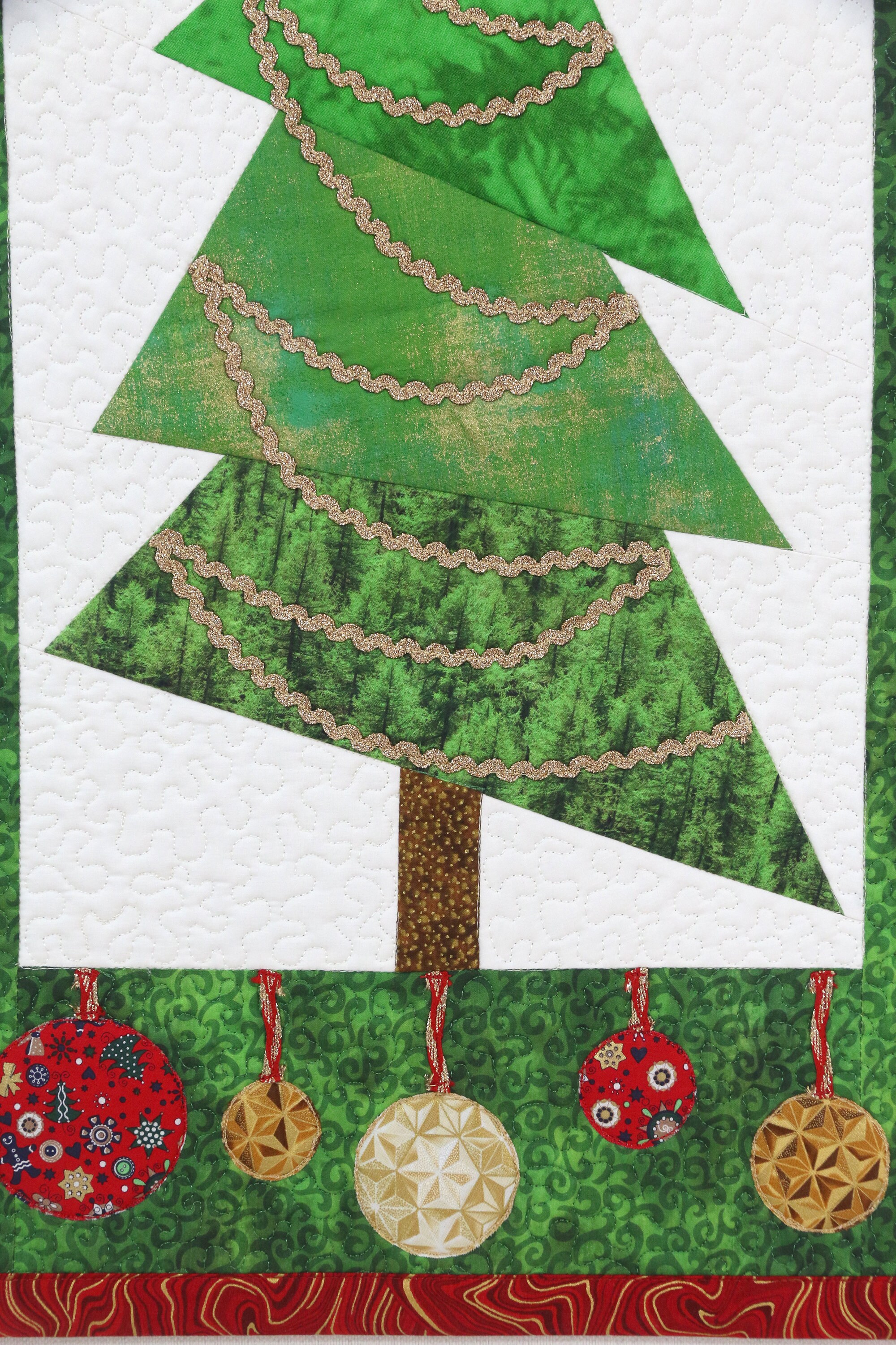 Christmas tree wall quilt Christmas quilted wall hanging Etsy
