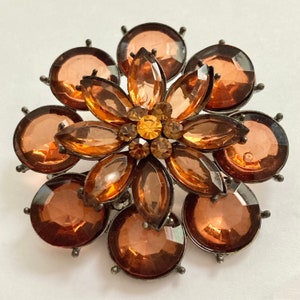 Vintage Amber Brown Glass Raised Flower Power Brooch Pin Rhinestone Jeweled Cut 2&quot; MCM Retro Fall Thanksgiving Colors Prong Set Estate Piece
