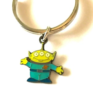 Vintage Disney Toy Story Little Green Men Keychain Keyring Disneyana Alien