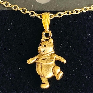 Vintage Disney Winnie the Pooh Necklace Bear Gold Plated Charm 18&quot; Disneyana Signed