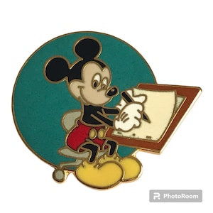 Vintage Disney Mickey Animator Pin Lapel Artist Signed Taiwan Rare Disneyana Enamel Signed Back